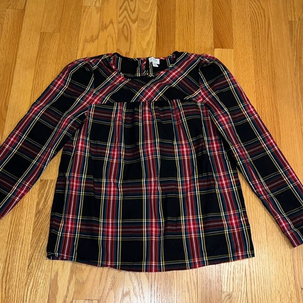 Women’s JCrew factory shirt in black plaid size XS